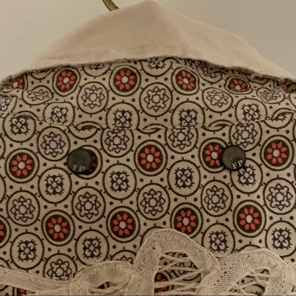 *NWOT* Free People Button Down Shirt - Picture 9 of 11